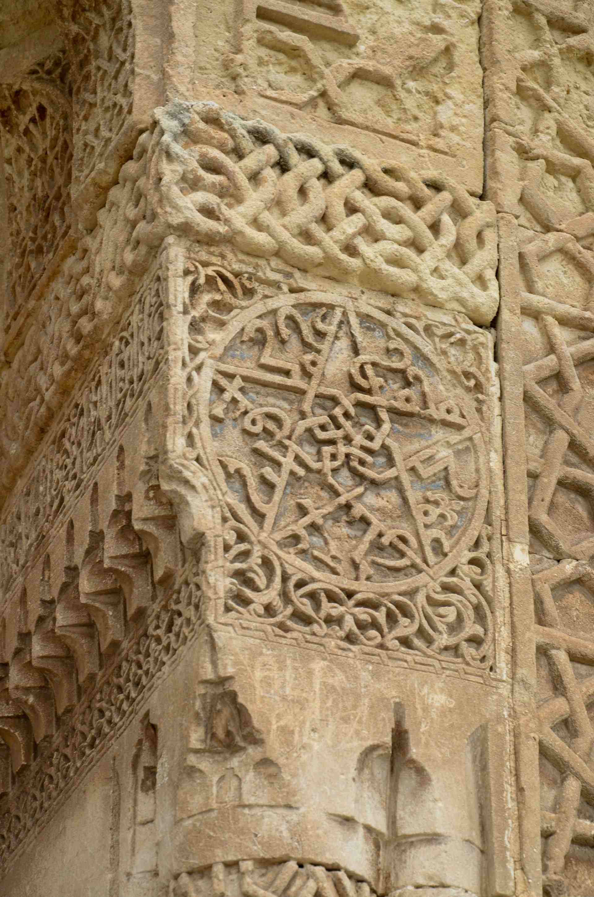 Kostenloses Stockfoto von Architektur des 12. Jahrhunderts, mittelalterliche Architektur, altes Steinmauerwerk